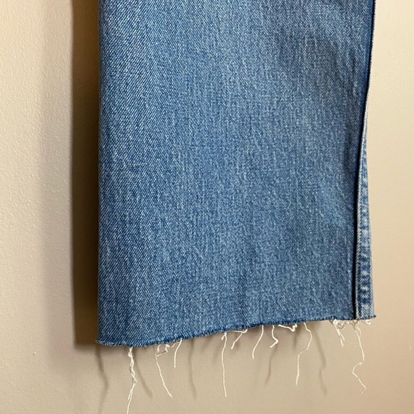 NWT Abercrombie and Fitch Ultra High Rise 90s Straight Jean Size 28 - Picture 15 of 15